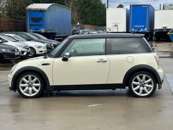 MINI Hatch 1.6 Cooper CVT Euro 4 3dr