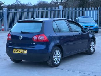 Volkswagen Golf 1.6 FSI Match 5dr