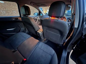 Vauxhall Astra 1.6 16v Exclusiv Auto Euro 5 5dr
