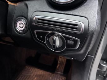 Mercedes-Benz C Class 2.0 C220d Sport Edition (Premium) G-Tronic+ Euro 6 (s/s) 4dr