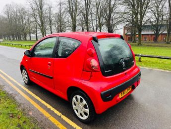 Peugeot 107 1.0 12V Urban Euro 5 3dr
