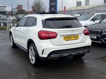 Mercedes-Benz GLA 2.1 GLA220d AMG Line (Premium Plus) 7G-DCT 4MATIC Euro 6 (s/s) 5