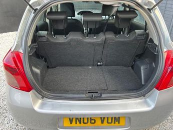 Toyota Yaris 1.4 D-4D T2 5dr