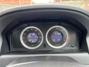 Volvo XC60 2.4 D5 SE Lux Geartronic AWD Euro 4 5dr