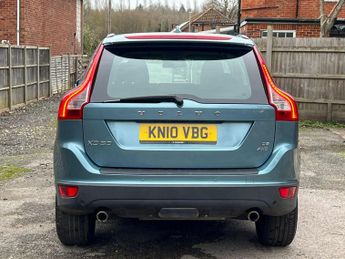 Volvo XC60 2.4 D5 SE Lux Geartronic AWD Euro 4 5dr