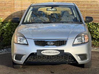 KIA RIO 1.4 1 Hatchback 5dr Petrol Manual (150 g/km, 95 bhp) 12 MONTHS A