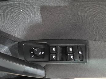 Volkswagen Tiguan 1.4 TSI 13kWh Life DSG Euro 6 (s/s) 5dr