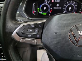 Volkswagen Tiguan 1.4 TSI 13kWh Life DSG Euro 6 (s/s) 5dr