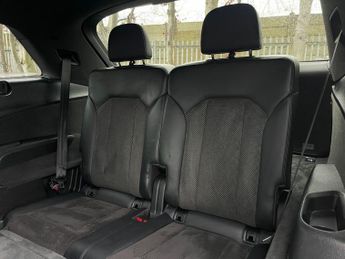 Audi Q7 3.0 TDI V6 S line Tiptronic quattro Euro 6 (s/s) 5dr
