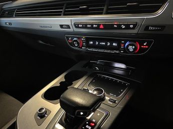 Audi Q7 3.0 TDI V6 S line Tiptronic quattro Euro 6 (s/s) 5dr