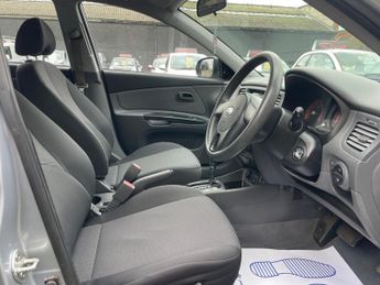 Kia Rio 1.4 2 IPD 5dr