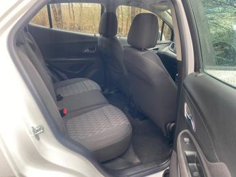 Vauxhall Mokka 1.6i Tech Line 2WD Euro 6 (s/s) 5dr