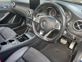 Mercedes-Benz A Class 2.1 A200d AMG Line (Premium Plus) Hatchback 5dr Diesel 7G-DCT Eu