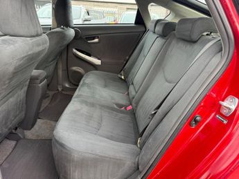 Toyota Prius 1.8 VVT-h T Spirit CVT Euro 5 (s/s) 5dr