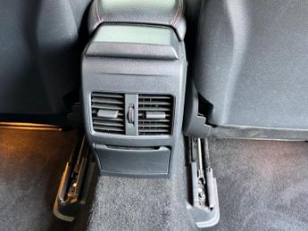 Mercedes-Benz CLA 2.1 CLA220d AMG Line Coupe 7G-DCT 4MATIC Euro 6 (s/s) 4dr