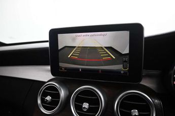 Mercedes-Benz C Class 2.1 C250d AMG Line (Premium Plus) 7G-Tronic+ Euro 6 (s/s) 5dr