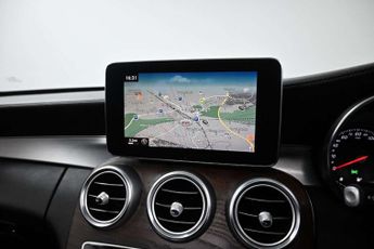 Mercedes-Benz C Class 2.1 C250d AMG Line (Premium Plus) 7G-Tronic+ Euro 6 (s/s) 5dr