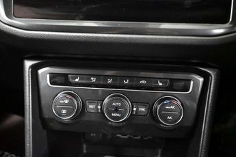 Volkswagen Tiguan 2.0 TDI SEL DSG Euro 6 (s/s) 5dr