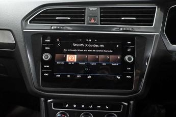 Volkswagen Tiguan 2.0 TDI SEL DSG Euro 6 (s/s) 5dr