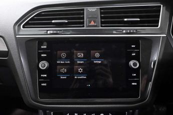 Volkswagen Tiguan 2.0 TDI SEL DSG Euro 6 (s/s) 5dr