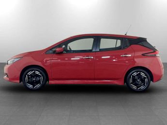 Nissan Leaf 39kWh Acenta Hatchback 5dr Electric Auto (150 ps)