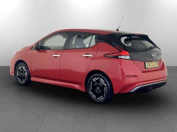 Nissan Leaf 39kWh Acenta Hatchback 5dr Electric Auto (150 ps)