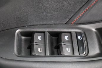 MG MG ZS 51.1kWh SE Auto 5dr