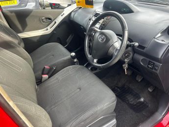 Toyota Yaris 1.0 VVT-i T2 Euro 4 5dr