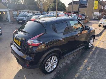 Nissan Juke 1.6 N-Connecta XTRON Euro 6 5dr