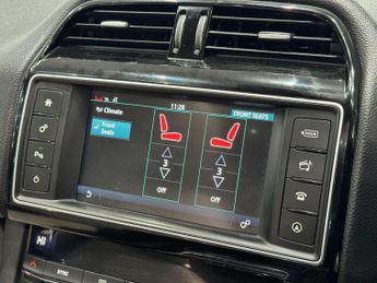 Jaguar F-PACE 2.0 D180 Prestige Auto AWD Euro 6 (s/s) 5dr