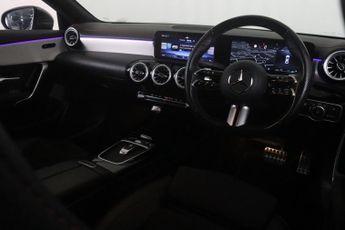 Mercedes-Benz CLA 1.3 CLA200h MHEV AMG Line (Executive) Coupe 7G-DCT Euro 6 (s/s) 