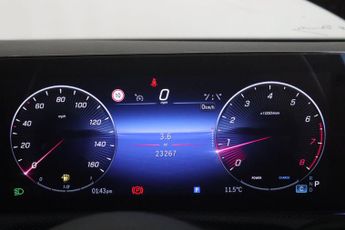 Mercedes-Benz CLA 1.3 CLA200h MHEV AMG Line (Executive) Coupe 7G-DCT Euro 6 (s/s) 
