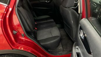 Nissan Qashqai 1.2 DIG-T N-Connecta XTRON 2WD Euro 6 (s/s) 5dr