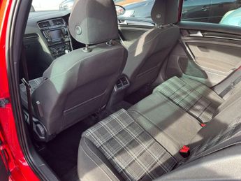 Volkswagen Golf 2.0 TDI BlueMotion Tech GTD DSG Euro 6 (s/s) 5dr
