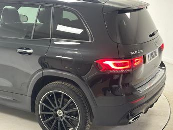 Mercedes-Benz GLB 1.3 GLB200 AMG Line Night Edition (Premium Plus) 7G-DCT Euro 6 (