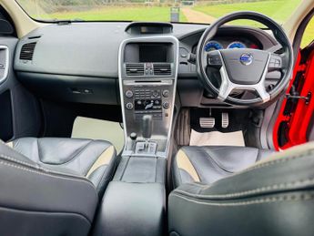 Volvo XC60 3.0 T6 R-Design Geartronic AWD  5dr