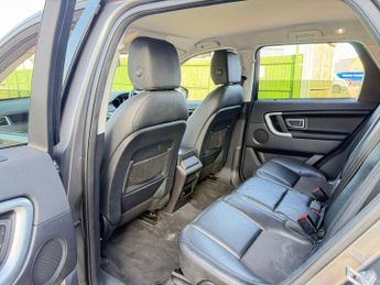 Land Rover Discovery Sport 2.0 TD4 SE Tech Auto 4WD Euro 6 (s/s) 5dr