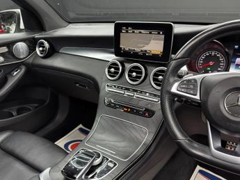 Mercedes-Benz GLC 3.0 GLC350d V6 AMG Line (Premium Plus) Coupe G-Tronic 4MATIC Eur
