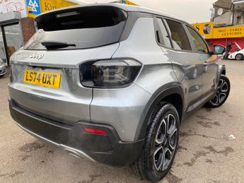 Jeep Avenger 1.2 e-Hybrid Summit e-DCT Euro 6 (s/s) 5dr