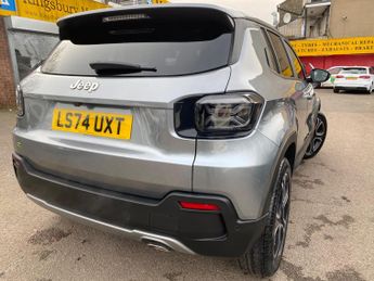 Jeep Avenger 1.2 e-Hybrid Summit e-DCT Euro 6 (s/s) 5dr