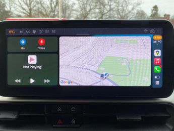 Jeep Avenger 1.2 e-Hybrid Summit e-DCT Euro 6 (s/s) 5dr