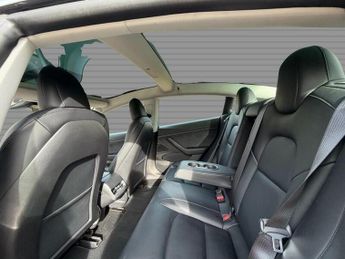 Tesla Model 3 (Dual Motor) Long Range Auto 4WDE 4dr