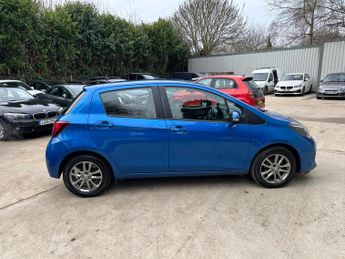 Toyota Yaris 1.33 Dual VVT-i Icon Multidrive S Euro 5 5dr Euro 5