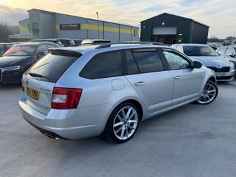Skoda Octavia 2.0 TFSI vRS DSG Euro 6 (s/s) 5dr
