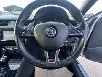 Skoda Octavia 2.0 TFSI vRS DSG Euro 6 (s/s) 5dr