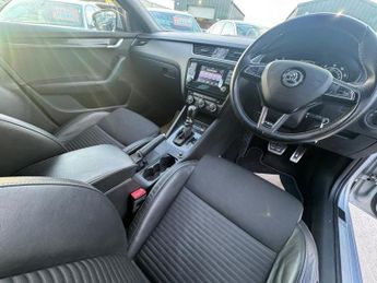 Skoda Octavia 2.0 TFSI vRS DSG Euro 6 (s/s) 5dr