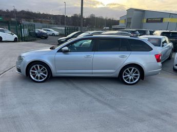 Skoda Octavia 2.0 TFSI vRS DSG Euro 6 (s/s) 5dr