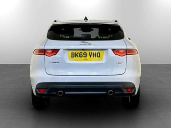 Jaguar F-PACE 2.0 P250i Chequered Flag SUV 5dr Petrol Auto AWD Euro 6 (s/s) (2