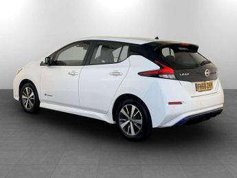 Nissan Leaf 40kWh Acenta Hatchback 5dr Electric Auto (150 ps)