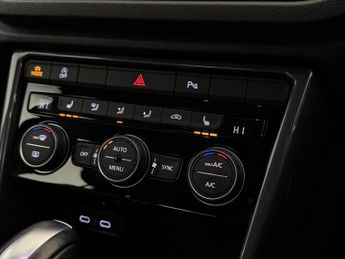 Volkswagen T-Roc 1.5 TSI EVO R-Line DSG Euro 6 (s/s) 5dr